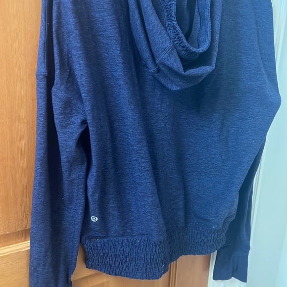 lululemon running sweatshirt hoodie - Picture 3 of 5